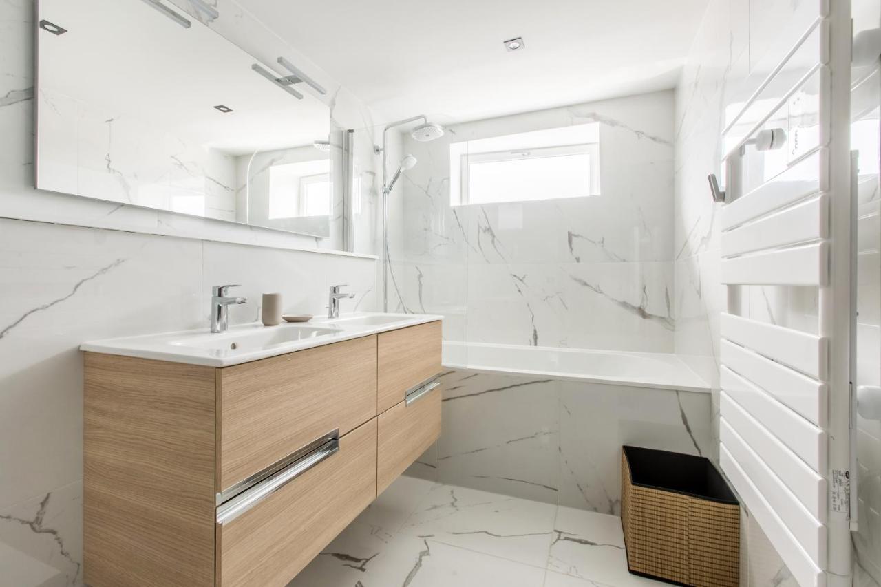 Appartement Spacieux Et Moderne 4 Chambres A 5Mn A Pieds Republique Лілль Екстер'єр фото
